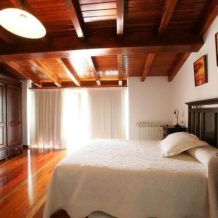 Hostel Casa Da Botica A Estrada Os Casares Pokój zdjęcie