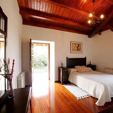 Hostel Casa Da Botica A Estrada Os Casares Pokój zdjęcie