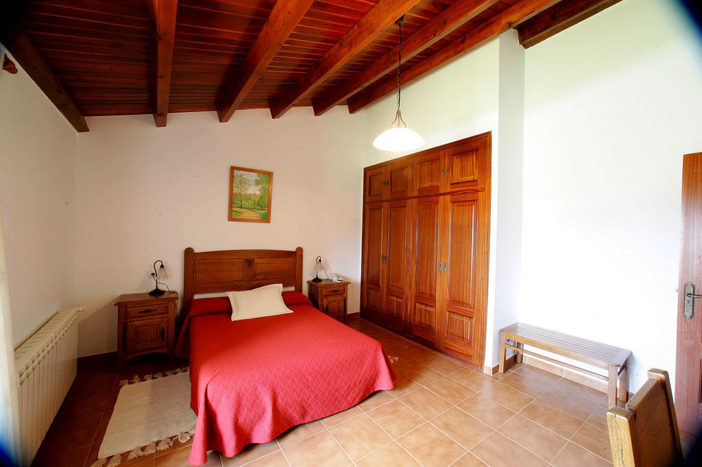 Hostel Casa Da Botica A Estrada Os Casares Pokój zdjęcie