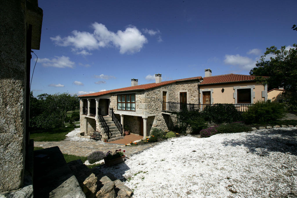 Hostel Casa Da Botica A Estrada Os Casares Zewnętrze zdjęcie